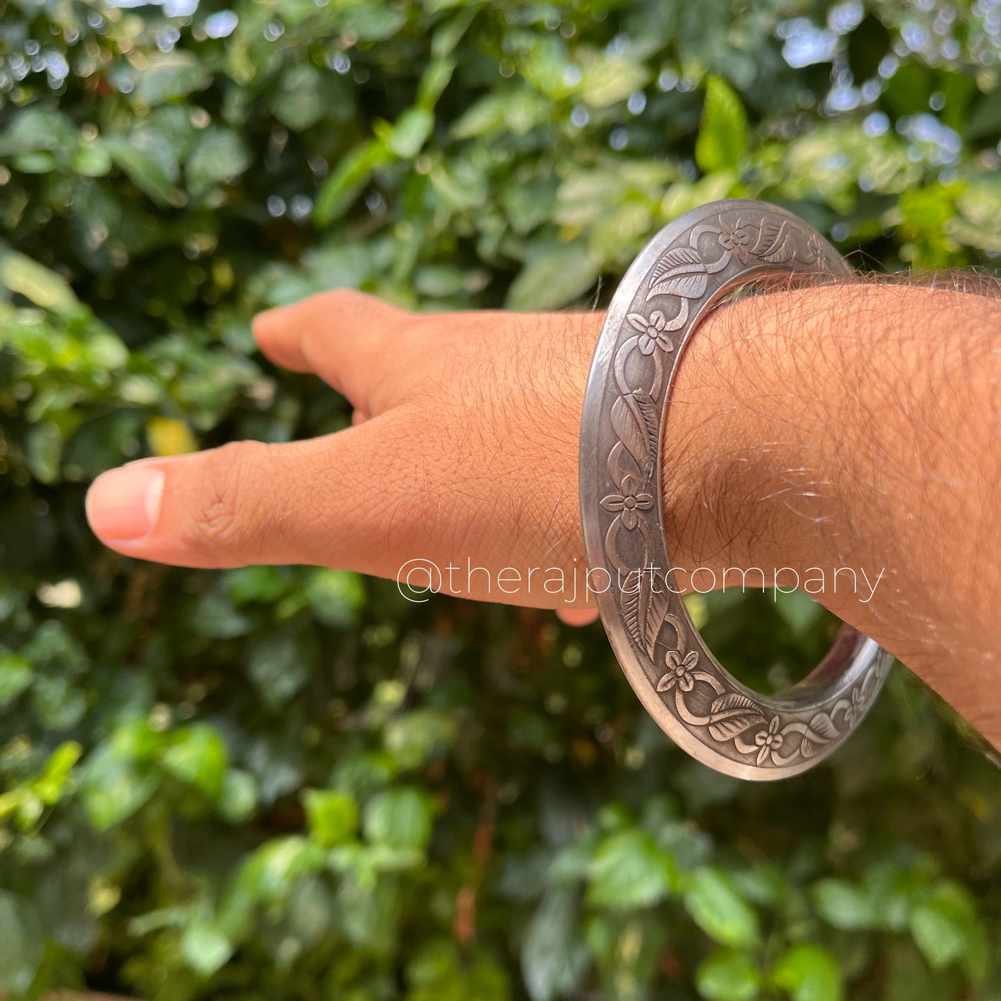 Sarbloh Engraved Kada 180G