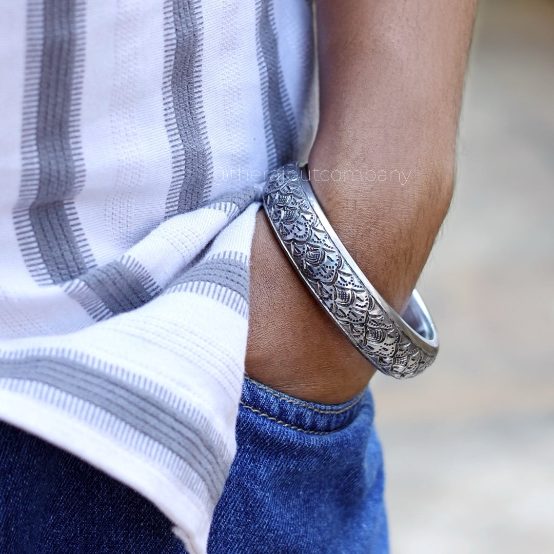 Pure Sarbloh Handmade Kada 'Nargis'