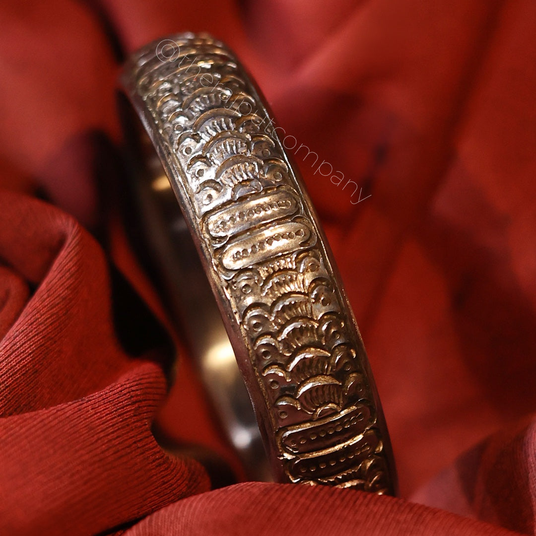 Pure Sarbloh Handmade Kada 'Moti Sipi'
