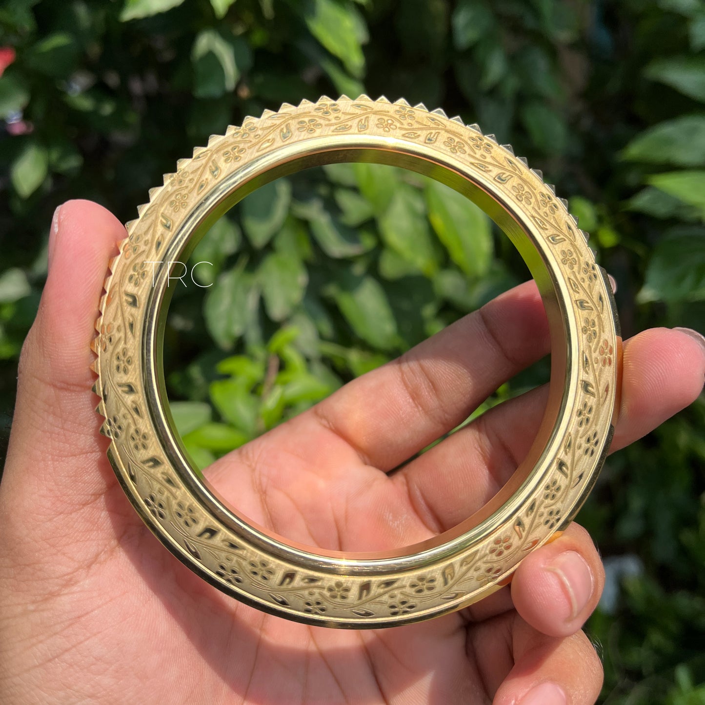 Floral Brass Half Spiked Kada