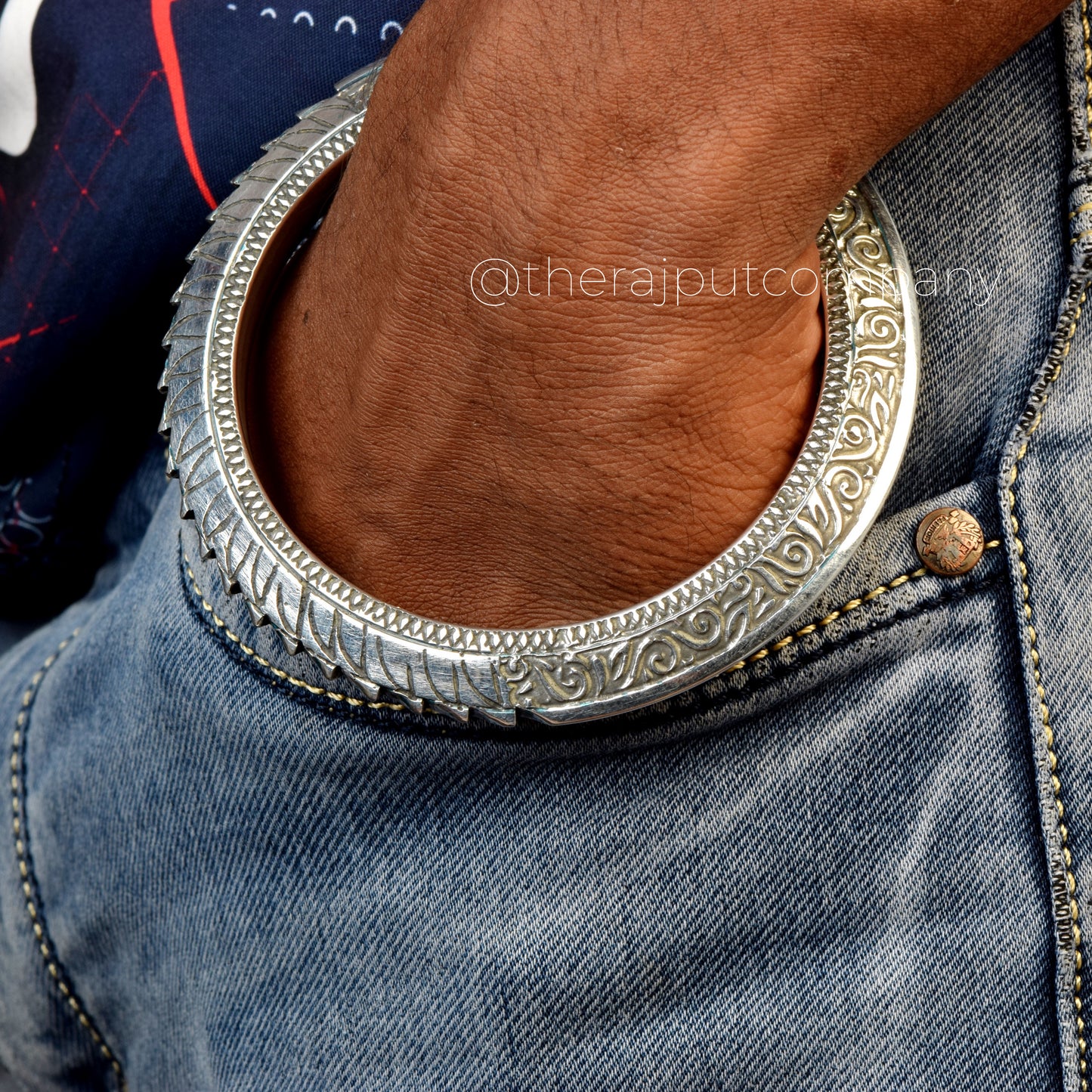 Aluminium Handmade Kada With Spikes